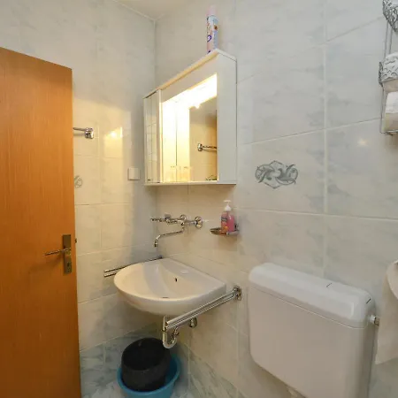 Sobe Ana Finida Guest house