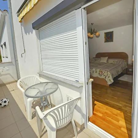 招待所 Sobe Ana Finida 波雷奇